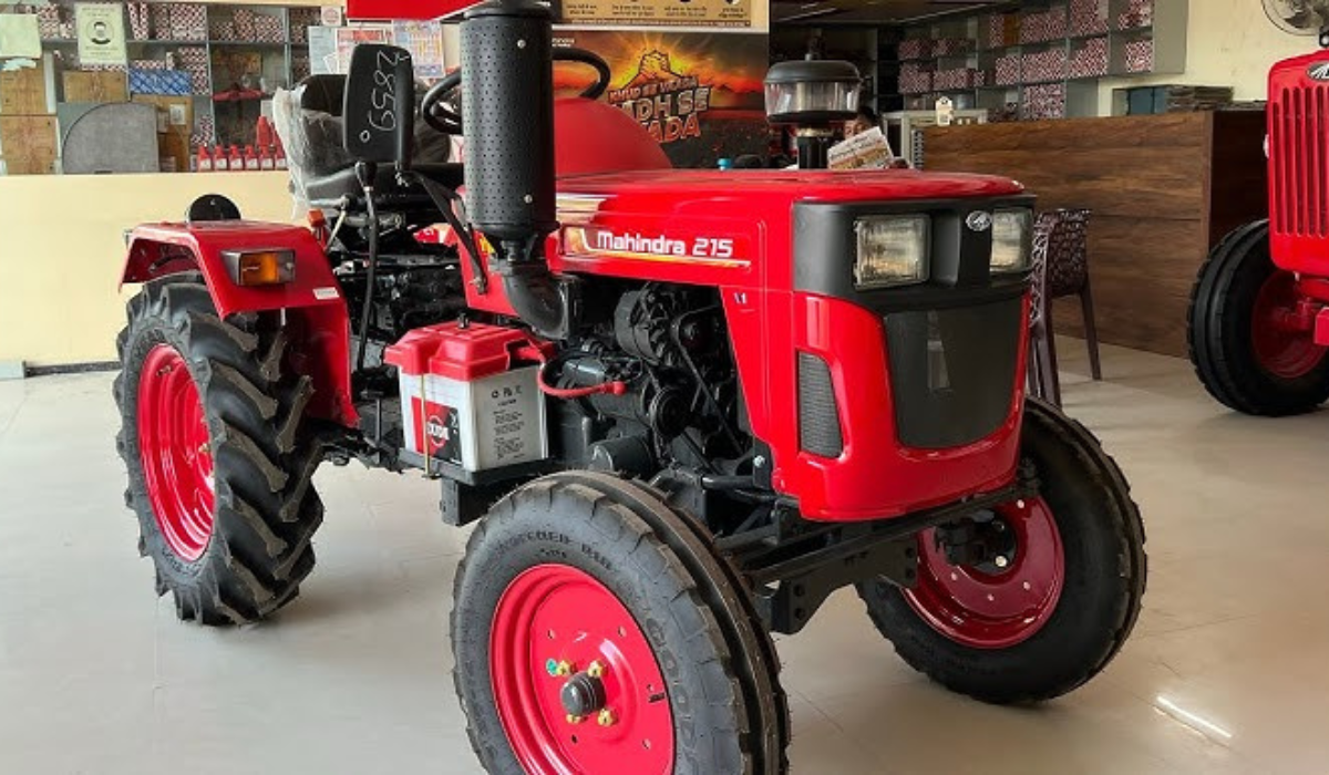 Mahindra Yuvraj 215 NXT